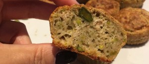 muffin-salati-al-pesto-di-pistacchi-1-703x303