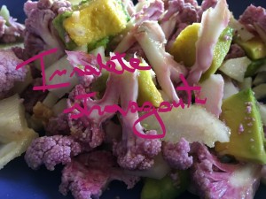 insalate stravaganti con il cavofiore rosa
